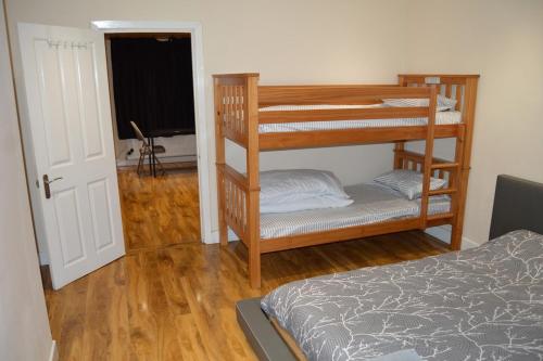 Ένα ή περισσότερα κρεβάτια σε δωμάτιο στο Nice One Bedroom Flat