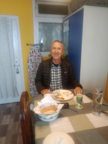 Makanan di atau berdekatan homestay
