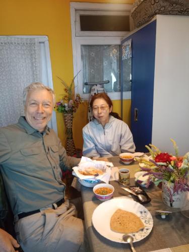 Tetamu yang menginap di Beverly Hills Home stay