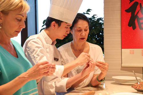 Гости Holiday Inn & Suites Sanya Yalong Bay