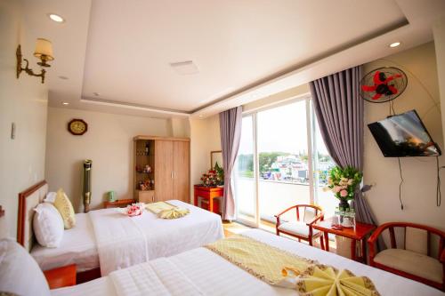 Μια τηλεόραση ή/και κέντρο ψυχαγωγίας στο Thanh Do Hotel