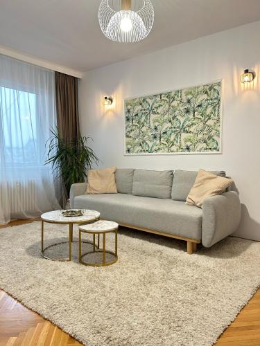 Zona d'estar a Parliament Central Apartment