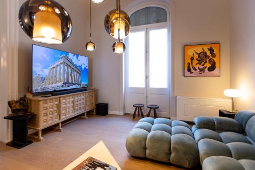Theion Estate - A Blend of Art & Architecture in Athens Center by etouri