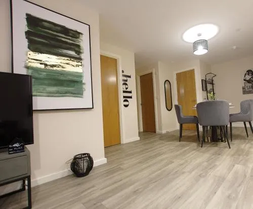 2 Bed 2 Bath Apartment Close to City Ctre Sleeps 5 -Free Parking photo 7