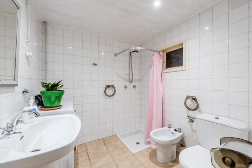Koupelna v ubytování Alojamientos Casa Luisa