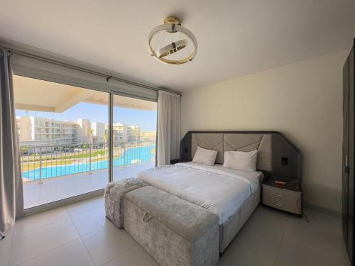 Lagoon chalet in marina views 3 bedrooms perfect view exm68