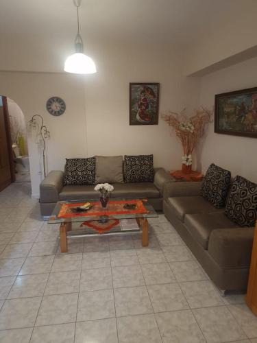 Χώρος καθιστικού στο George's & Amalia's appartments 2