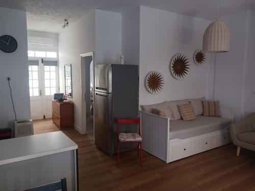 Posezení v ubytování Zenith Luxury Apartments Near Kaiki Beach