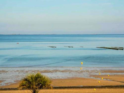 a view of a large body of water at Hôtel de la Baie - Thalassothérapie PREVITHAL in Donville-les-Bains