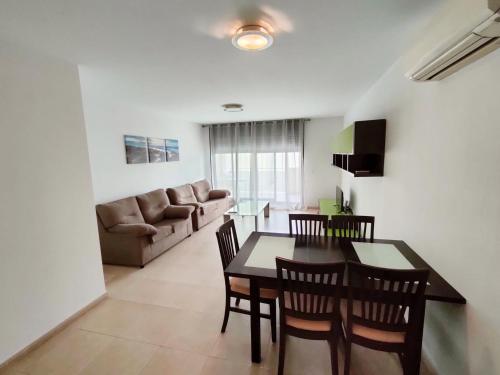 A H Rentals Garbi Apartamento con parking