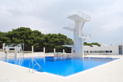 Torremolinos Pool and Sports