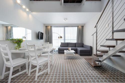 Penthouse Marine Seaview - by Jantar Apartamenty Kołobrzeg