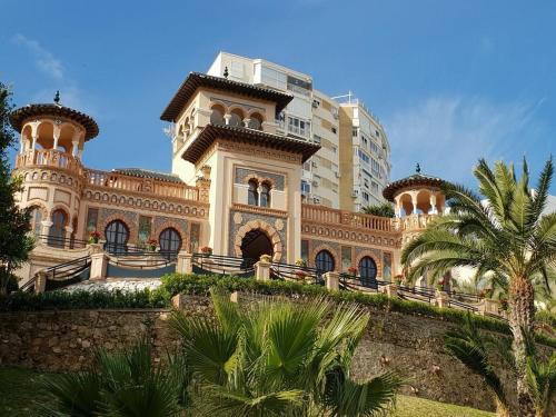 Torremolinos Pool and Sports