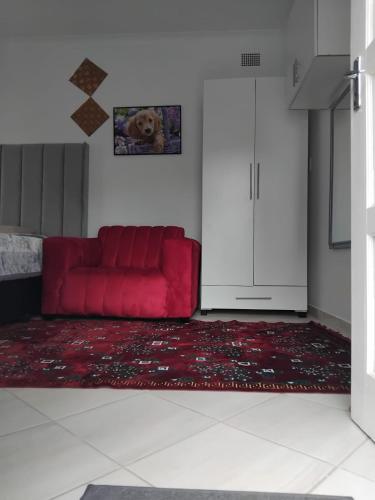 Χώρος καθιστικού στο Claremont Secured Residence