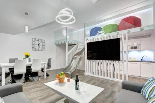 Dom & House Szafarnia Modern Apartments in Old Town