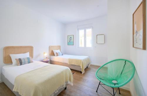Ocean Dream Apartment W AC, by TimeCooler