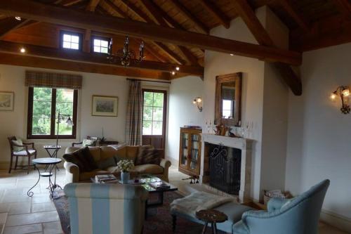 Stylish Traditional Chalet
