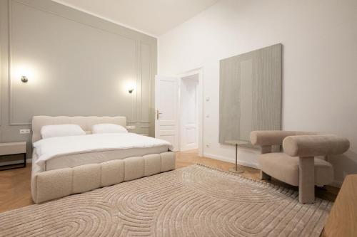 Stylish & Modern 90m2 Flat in Prime Location
