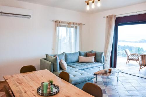 Villa Harmony - Infinity Poros Sea View