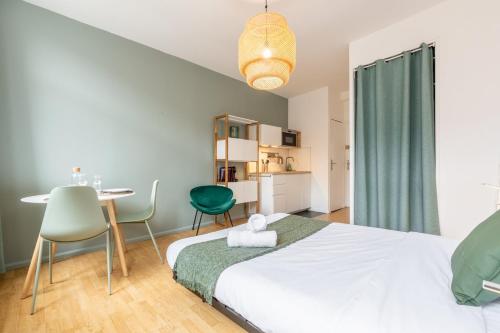 Photo de la galerie de l'établissement Appartement situé à côté de la Grand Place !, à Lille