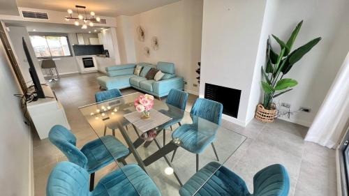 Luxury Penthouse with with amazing sea views