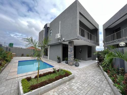 The Prestige Palace