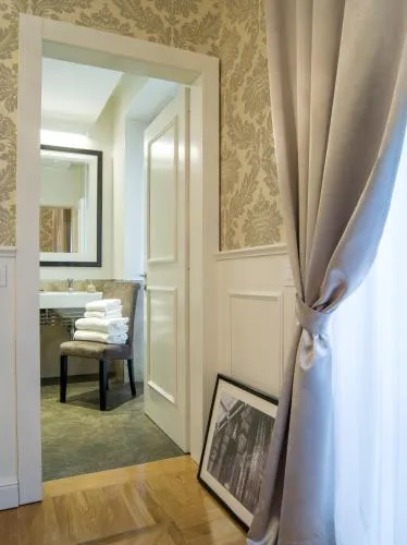 Duomo Rooms photo 6