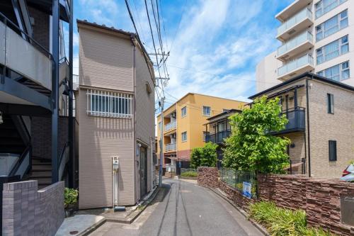 Y's INN Oshiage 115T