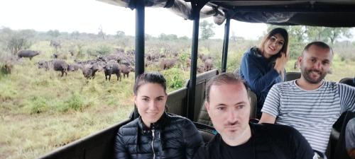 Επισκέπτες που μένουν στο Yebo Safari Tents-Stay Inside Kruger