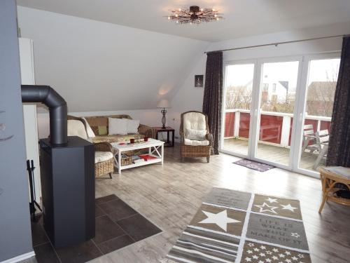 Χώρος καθιστικού στο Moderne Ferienwohnung Mit Südbalkon Und Strandkorb