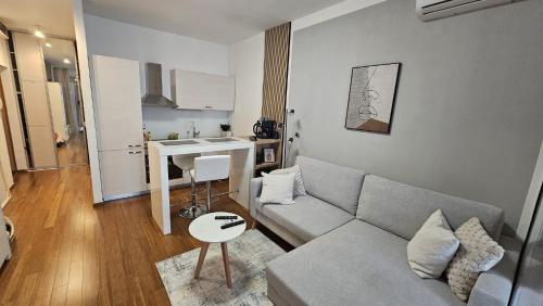 Luxury Apartment Lullu Residence