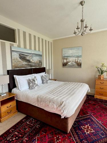 Letto o letti in una camera di The White House Inn - Whitby