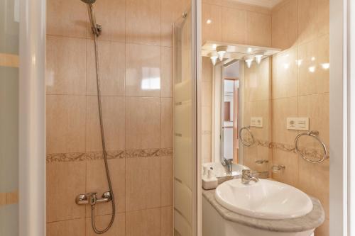 Ένα μπάνιο στο Apartamento Yumbo Maspalomas