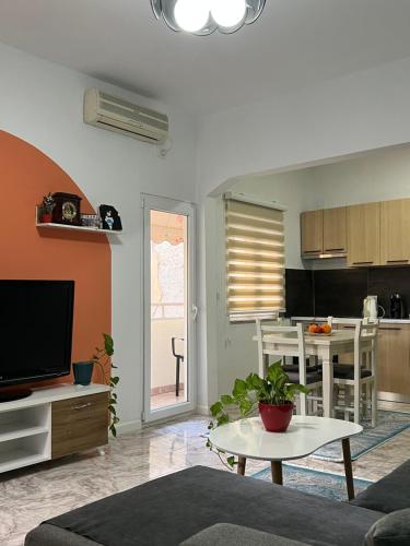 Vibrant & Central Tirana Oasis