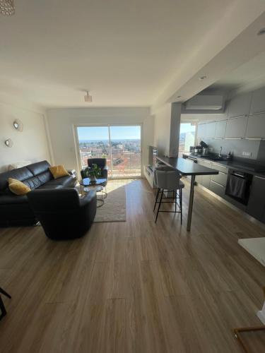 Bel appartement 70m2 Le Cannet vue mer