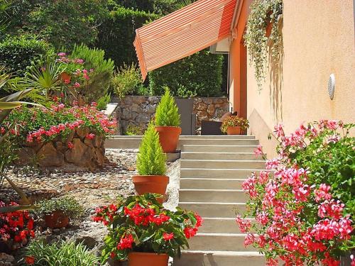 Charming Opatija Getaway w Panoramic Sea Views and Rewarded Garden