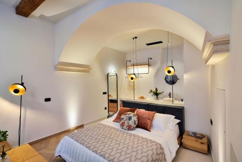 Neorion Living