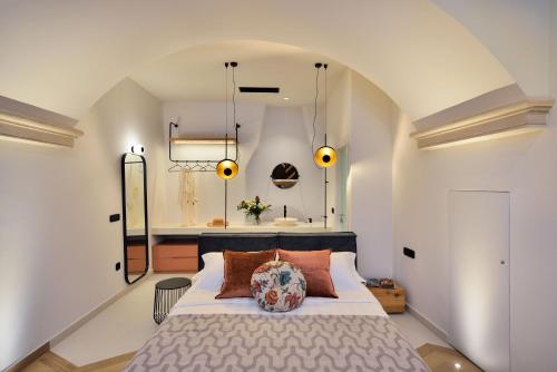 Neorion Living