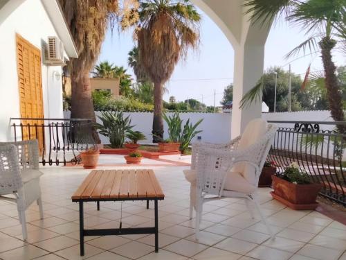 Μπαλκόνι ή βεράντα στο La casa di Elisa villa con piscina