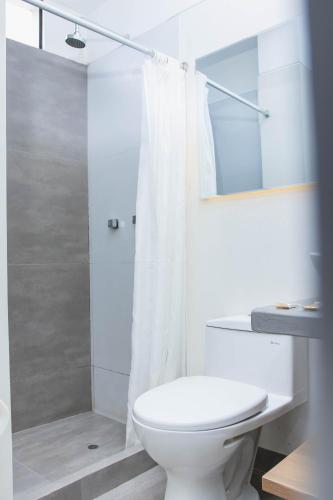 Koupelna v ubytování Zentra Hotel