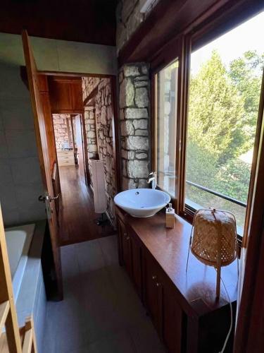 Gallery image of Paradise Villa Luxury Retreat with Stunning Views in Damouchari