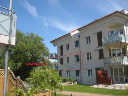 Fotografie z fotogalerie ubytování Ferienwohnung 'Möwennest' Macht, U v destinaci Graal-Müritz