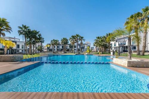 Fotografie z fotogalerie ubytování Elegant apartment in Orihuela, 135 m², pool & sea view v destinaci Playa Flamenca
