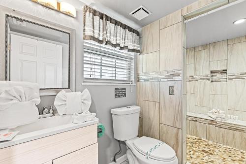 Ένα μπάνιο στο 5218 Beach Dr C