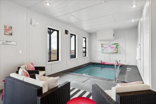 Galeriebild der Unterkunft Mountain Breeze by Beyond Expectations w Hot Tub in Sevierville