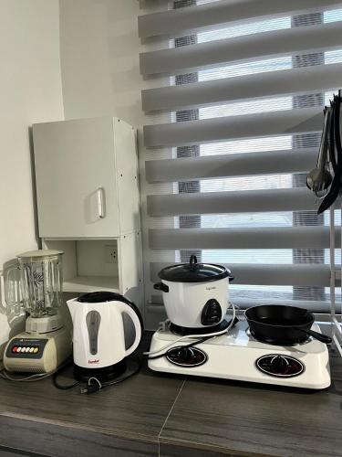 Tetera y cafetera en AP RESIDENCE "Where You Can Feel At Home"