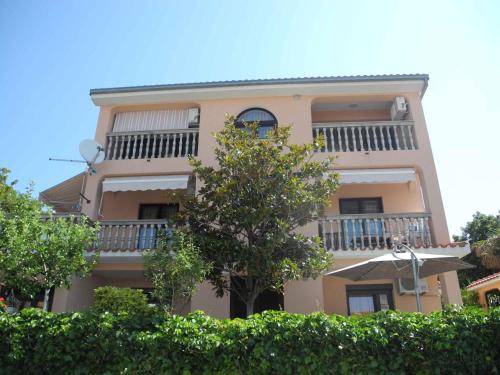 Apartments in Crikvenica 41042