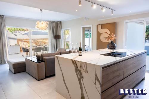 Luxurious Marbella Apt Near Puerto Banus - Hot Tub