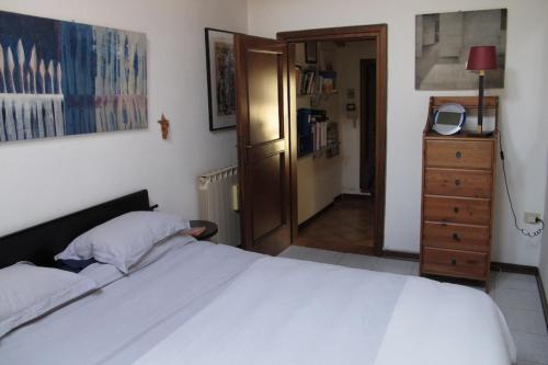 Een bed of bedden in een kamer bij Il Balcone Holiday House