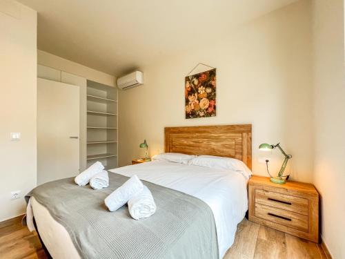 Posteľ alebo postele v izbe v ubytovaní Can Cintet 1- Apartamento en la plaza de Besalú
